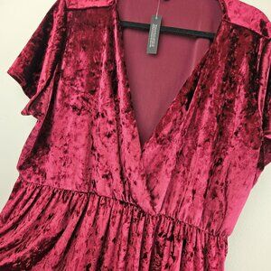 SIMPLY BE Crushed Velvet Blouse Dark Red Top Stretch Womens US 22 NWT Hi Lo Empi